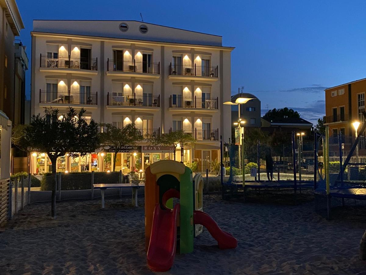 Residence Roxy Misano Adriatico Luaran gambar